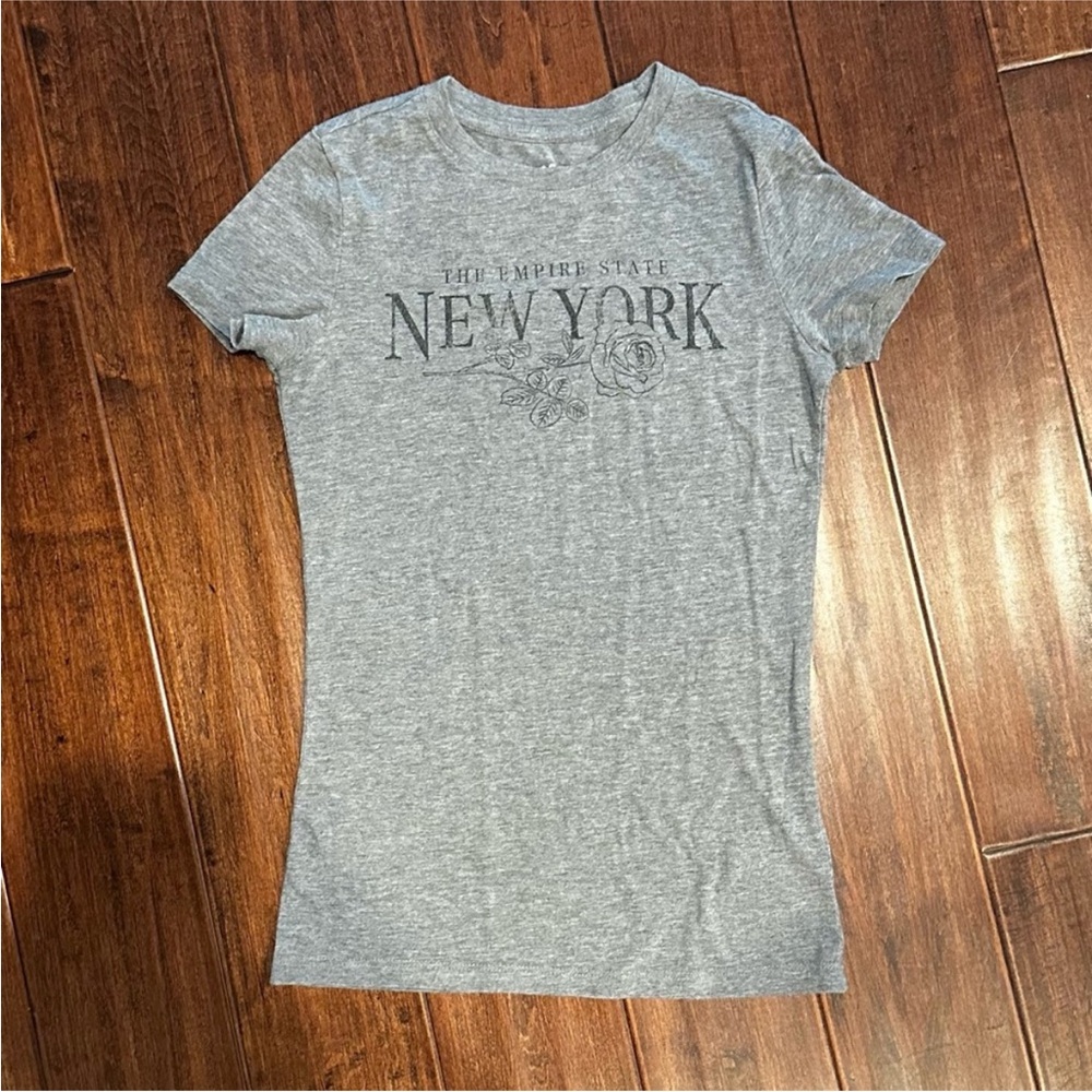Aeropostale Graphic T-Shirt Bundle | Set of 2 | Size XS - Picture 4 of 5